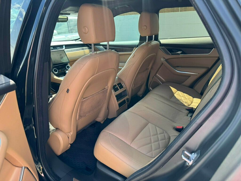 2023 Jaguar F-PACE P250 S photo 11