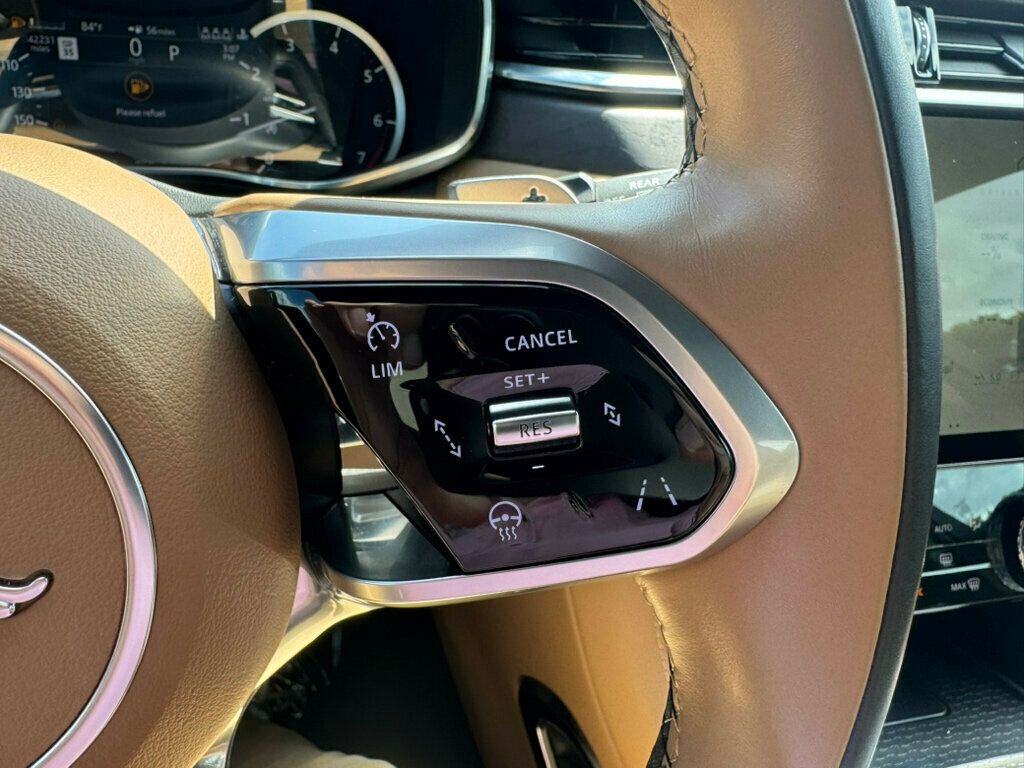 2023 Jaguar F-PACE P250 S photo 21
