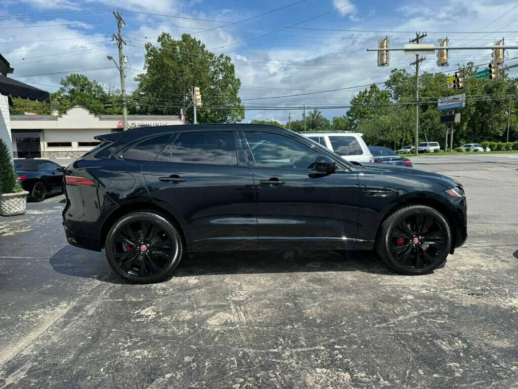 2023 Jaguar F-PACE P250 S photo 6