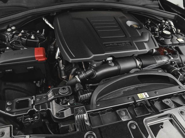 2023 Jaguar F-PACE P250 S - 23021056 - 39