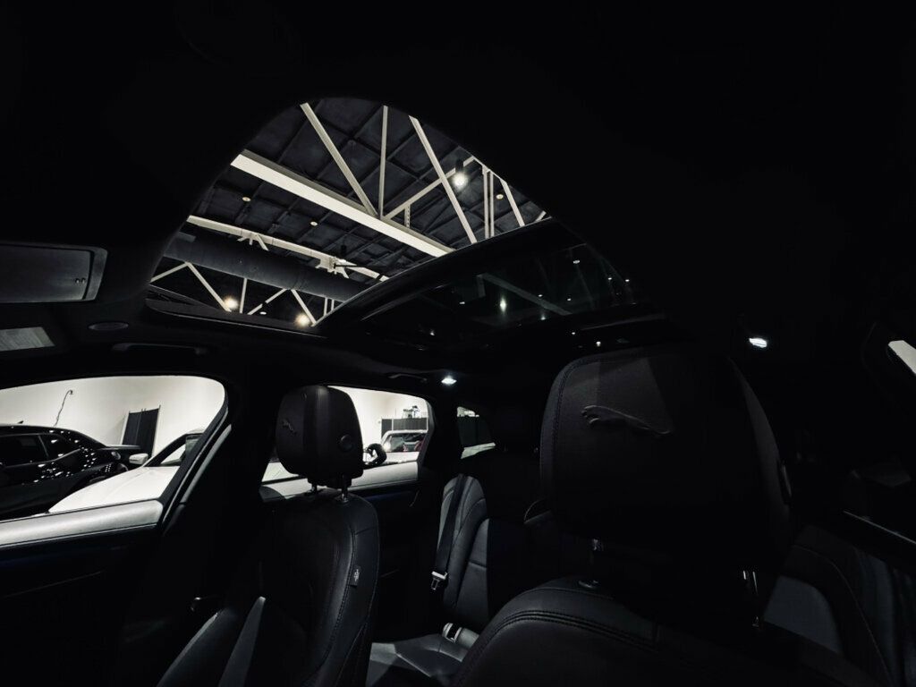2023 Jaguar F-PACE P250S/Htd&VtdSeats/MeridianSoundSystem/19"Wheels/PanoRoof - 23100835 - 26
