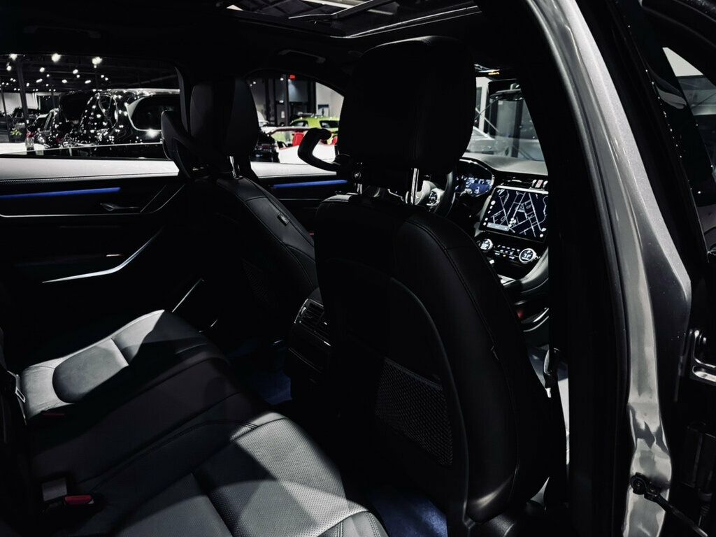 2023 Jaguar F-PACE P250S/Htd&VtdSeats/MeridianSoundSystem/19"Wheels/PanoRoof - 23100835 - 35