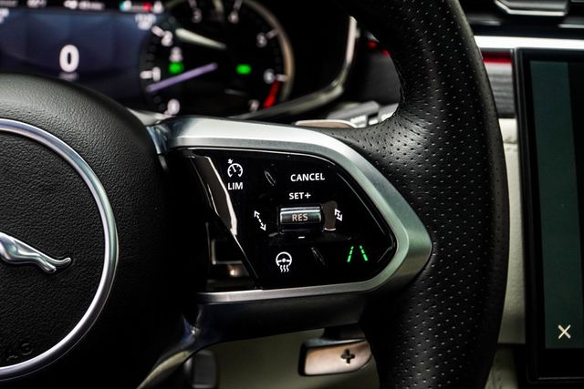 2023 Jaguar F-PACE P400 R-Dynamic S - 22942220 - 26