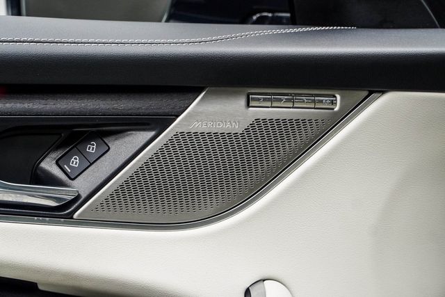 2023 Jaguar F-PACE P400 R-Dynamic S - 22942220 - 31