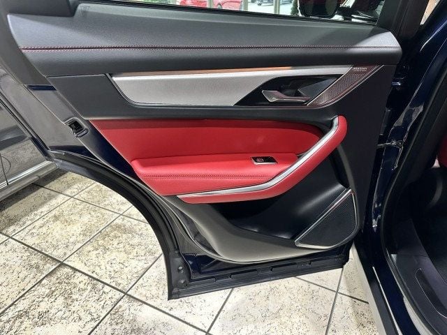 2023 Jaguar F-PACE R-Dynamic S - 22891178 - 23