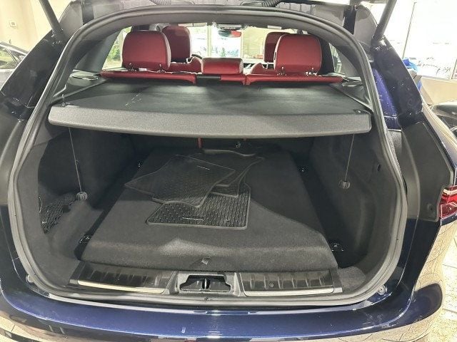 2023 Jaguar F-PACE R-Dynamic S - 22891178 - 30