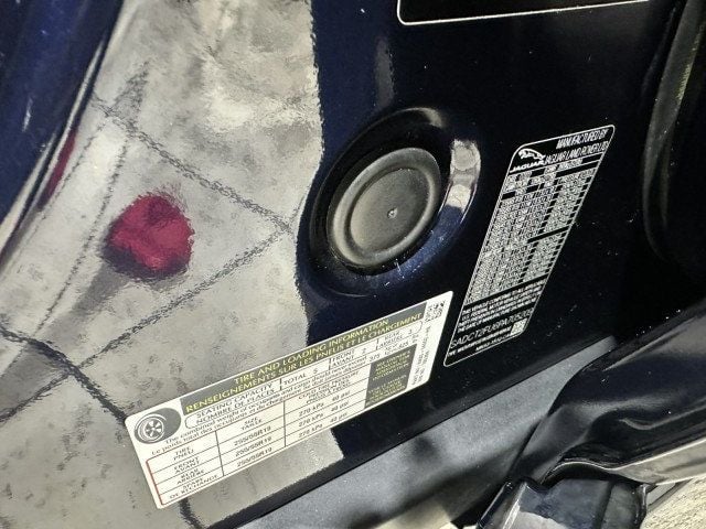 2023 Jaguar F-PACE R-Dynamic S - 22891178 - 32