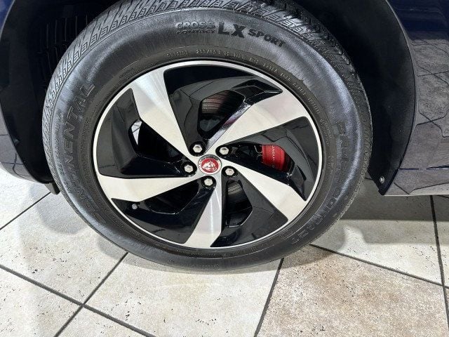 2023 Jaguar F-PACE R-Dynamic S - 22891178 - 6