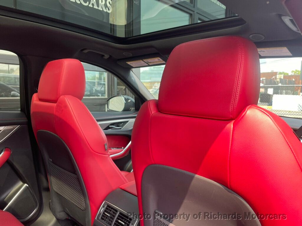 2023 Jaguar F-PACE R-Dynamic S P400 AWD - 23053765 - 23
