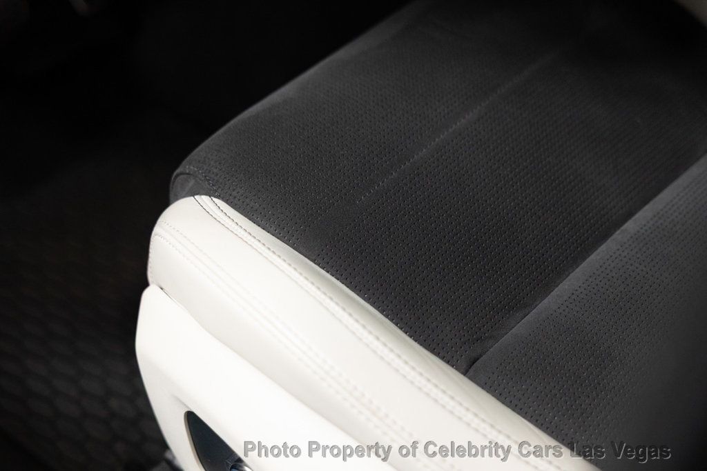 2023 Jaguar F-PACE SVR, $97k MSRP - 22918019 - 27