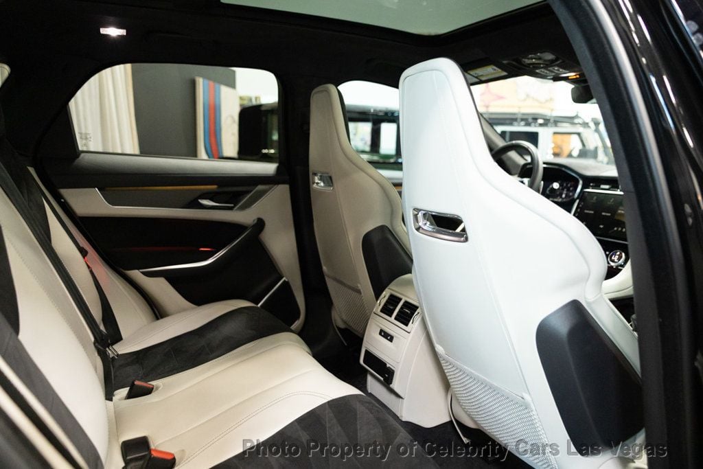 2023 Jaguar F-PACE SVR photo 29
