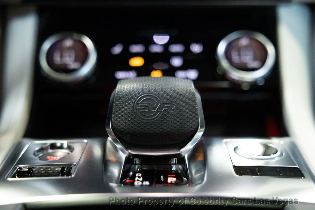 2023 Jaguar F-PACE SVR photo 42