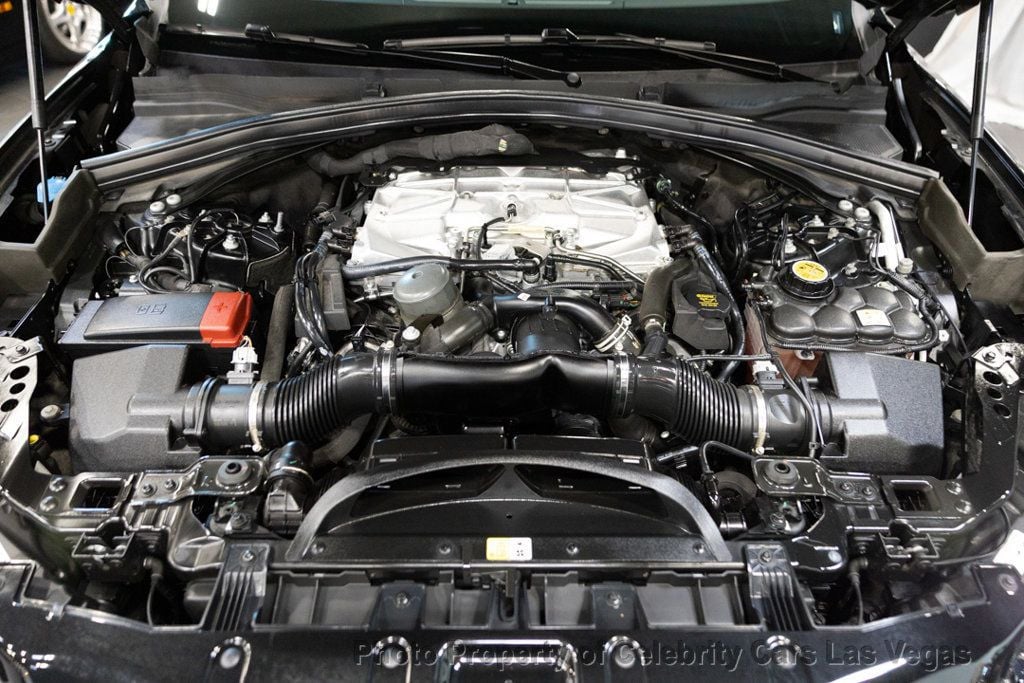 2023 Jaguar F-PACE SVR photo 45