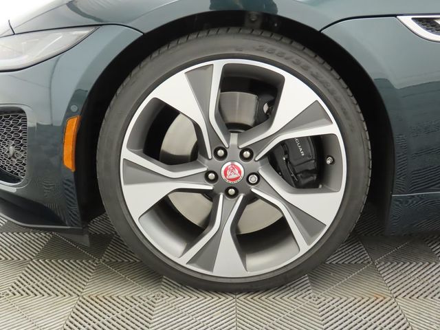 2023 Jaguar F-TYPE Convertible P450 RWD - 22966348 - 32
