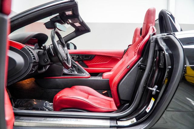 2023 Jaguar F-TYPE P450 - 23015153 - 39