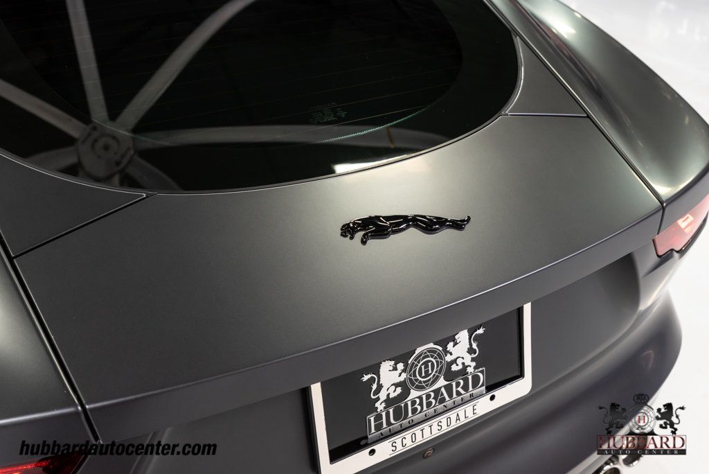 2023 Jaguar F-Type R Black Exterior Design Package - 20" 10-Spoke 1041 Style Rims - 22339770 - 33
