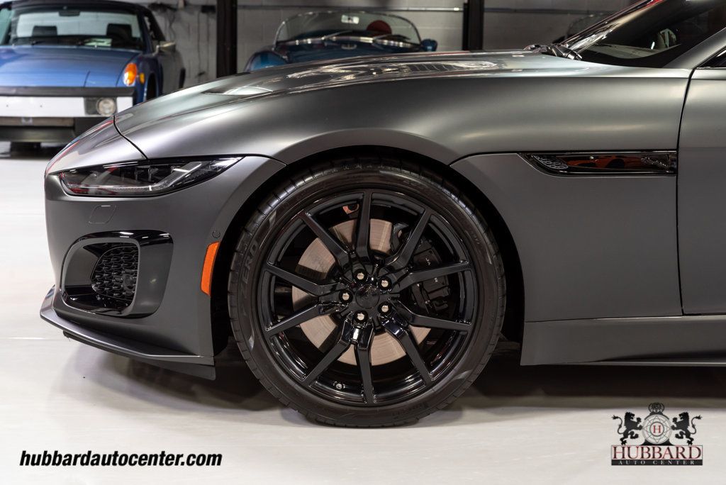 2023 Jaguar F-Type R Black Exterior Design Package - 20" 10-Spoke 1041 Style Rims - 22339770 - 40