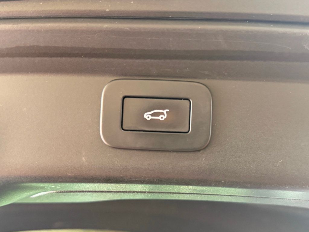2023 Jaguar I-PACE HSE AWD - 23032057 - 35