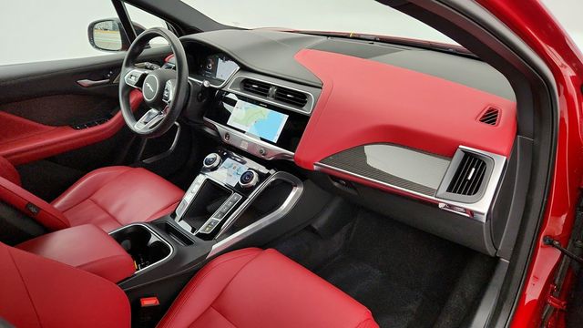 2023 Jaguar I-PACE HSE AWD with Heated/Cooled Performance Seats & Park Assist Pack - 22945912 - 22