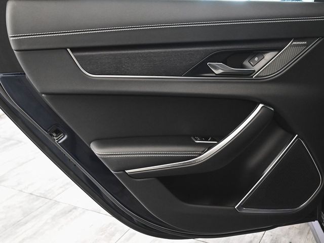 2023 Jaguar XF R-Dynamic SE - 22963480 - 11