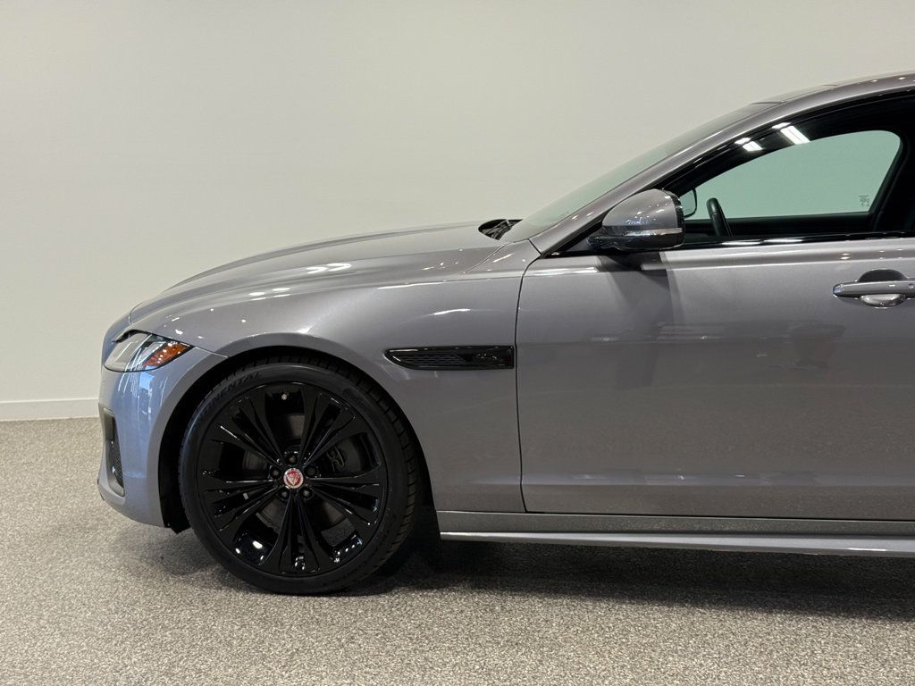 2023 Jaguar XF R-Dynamic SE Sedan AWD - 23065571 - 19