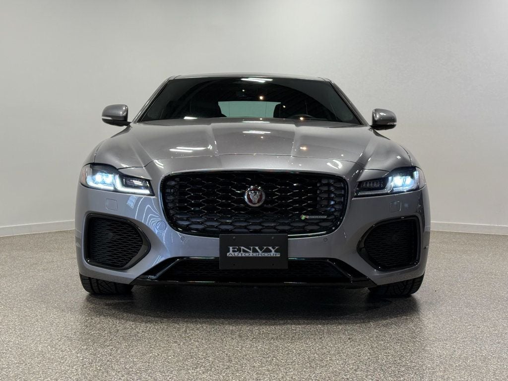 2023 Jaguar XF R-Dynamic SE Sedan AWD - 23065571 - 3