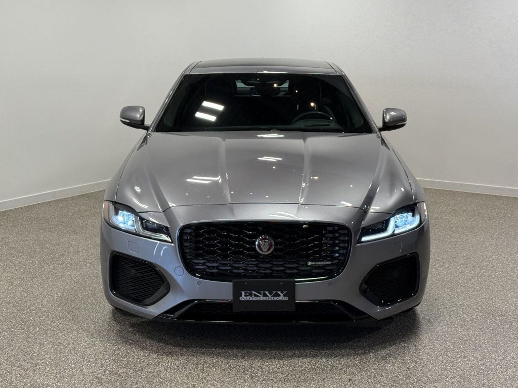 2023 Jaguar XF R-Dynamic SE Sedan AWD - 23065571 - 4