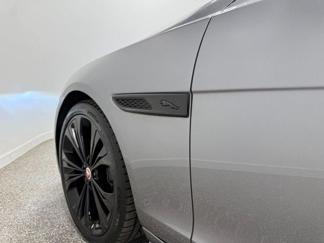 2023 Jaguar XF R-Dynamic SE Sedan AWD - 23065571 - 75