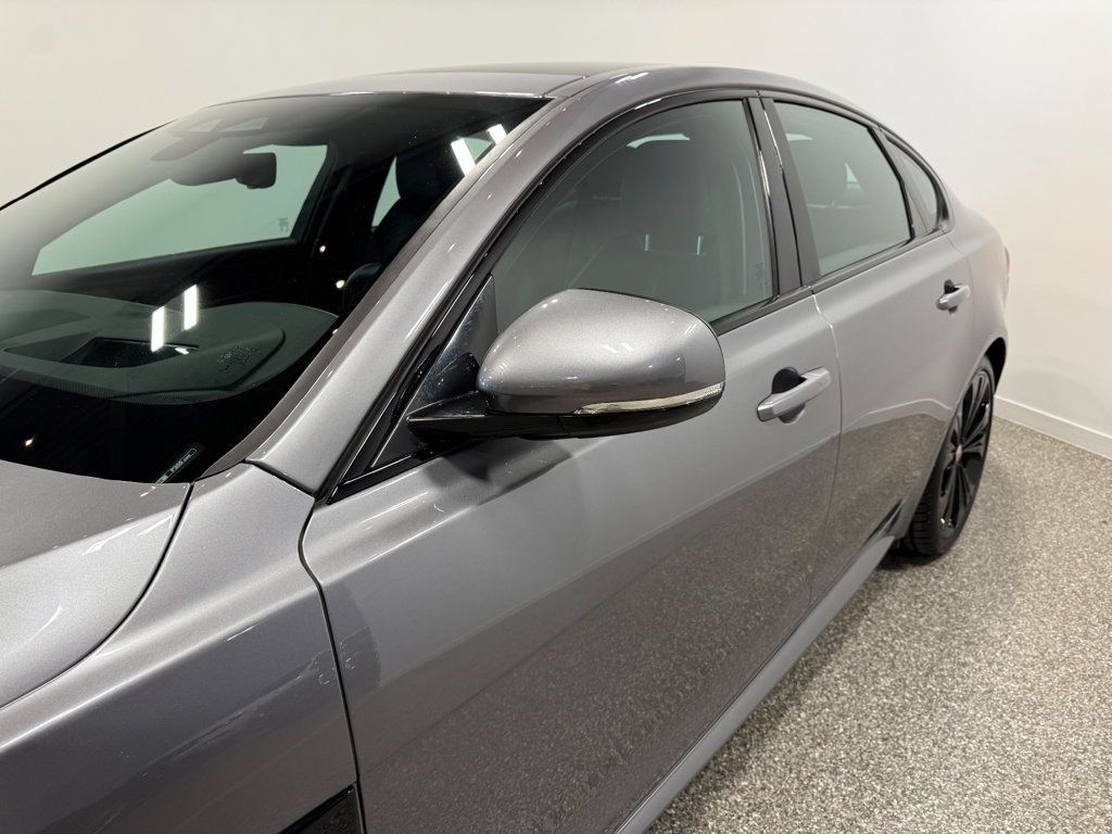 2023 Jaguar XF R-Dynamic SE Sedan AWD - 23065571 - 7