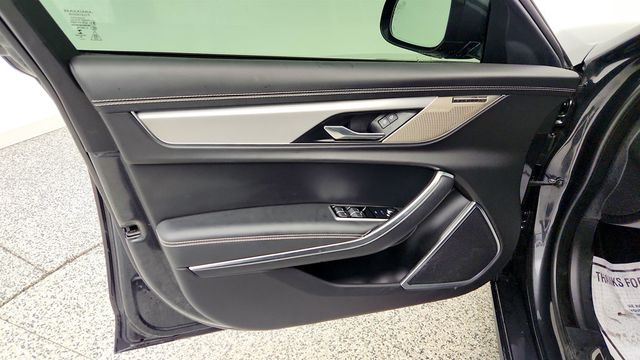 2023 Jaguar XF R-Dynamic SE Sedan AWD w/ 20'' Wheels, Meridian 650W Sound - 22998958 - 10