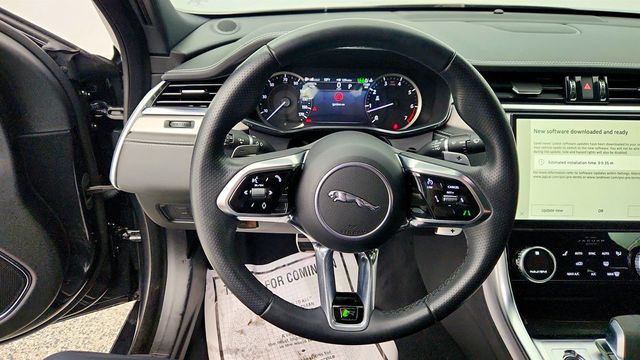 2023 Jaguar XF R-Dynamic SE Sedan AWD w/ 20'' Wheels, Meridian 650W Sound - 22998958 - 13