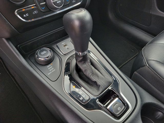 2023 Jeep Cherokee Altitude Lux 4x4 - 22908757 - 11