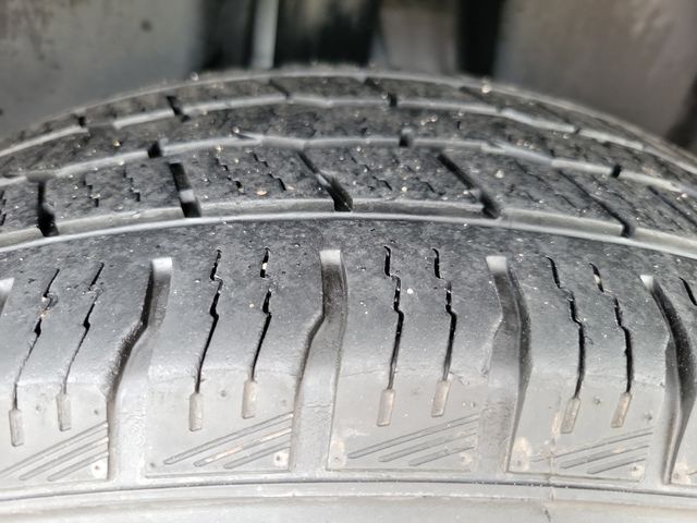 2023 Jeep Cherokee Altitude Lux 4x4 - 22908757 - 30