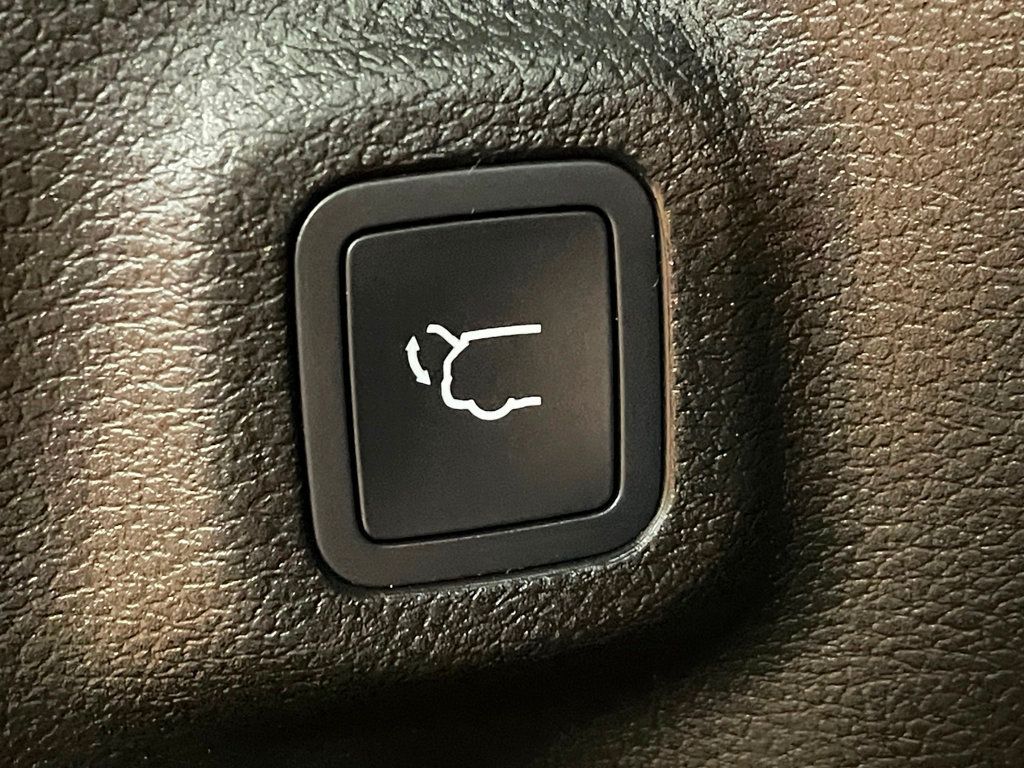 2023 Jeep Compass Altitude 4x4 - 23061082 - 9