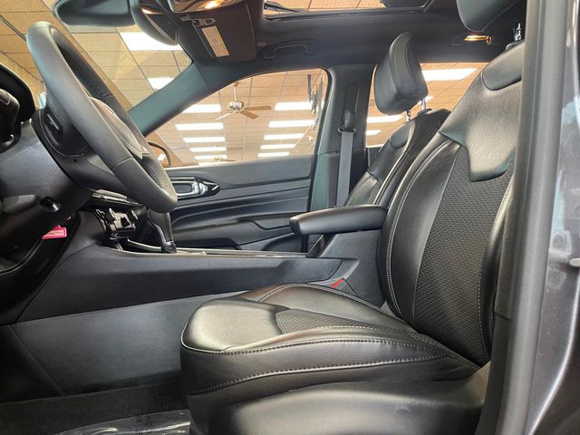 2023 Jeep Compass Altitude 4x4 - 23061082 - 10
