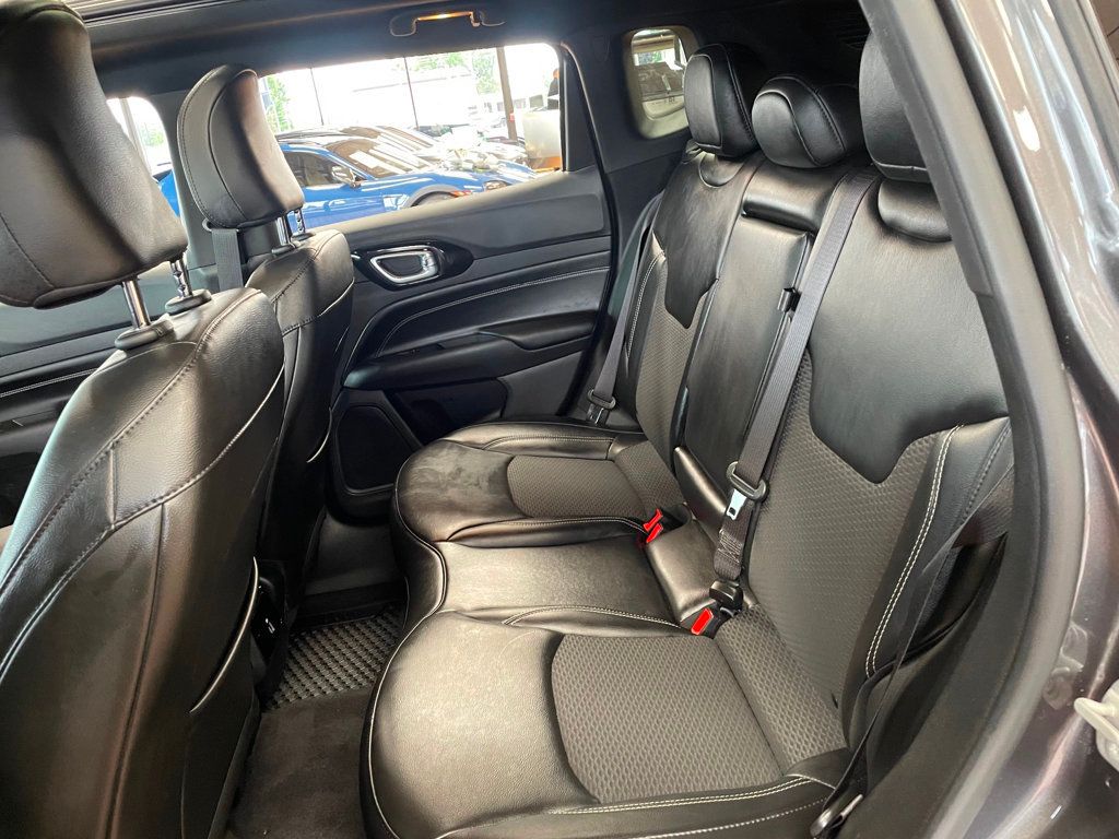 2023 Jeep Compass Altitude 4x4 - 23061082 - 13