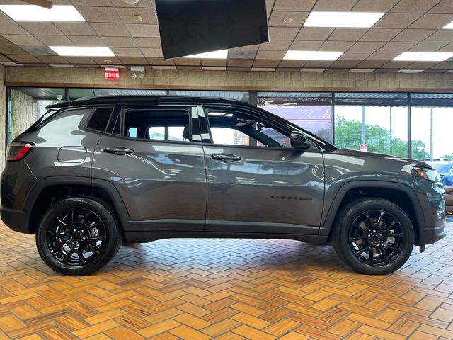 2023 Jeep Compass Altitude 4x4 - 23061082 - 5