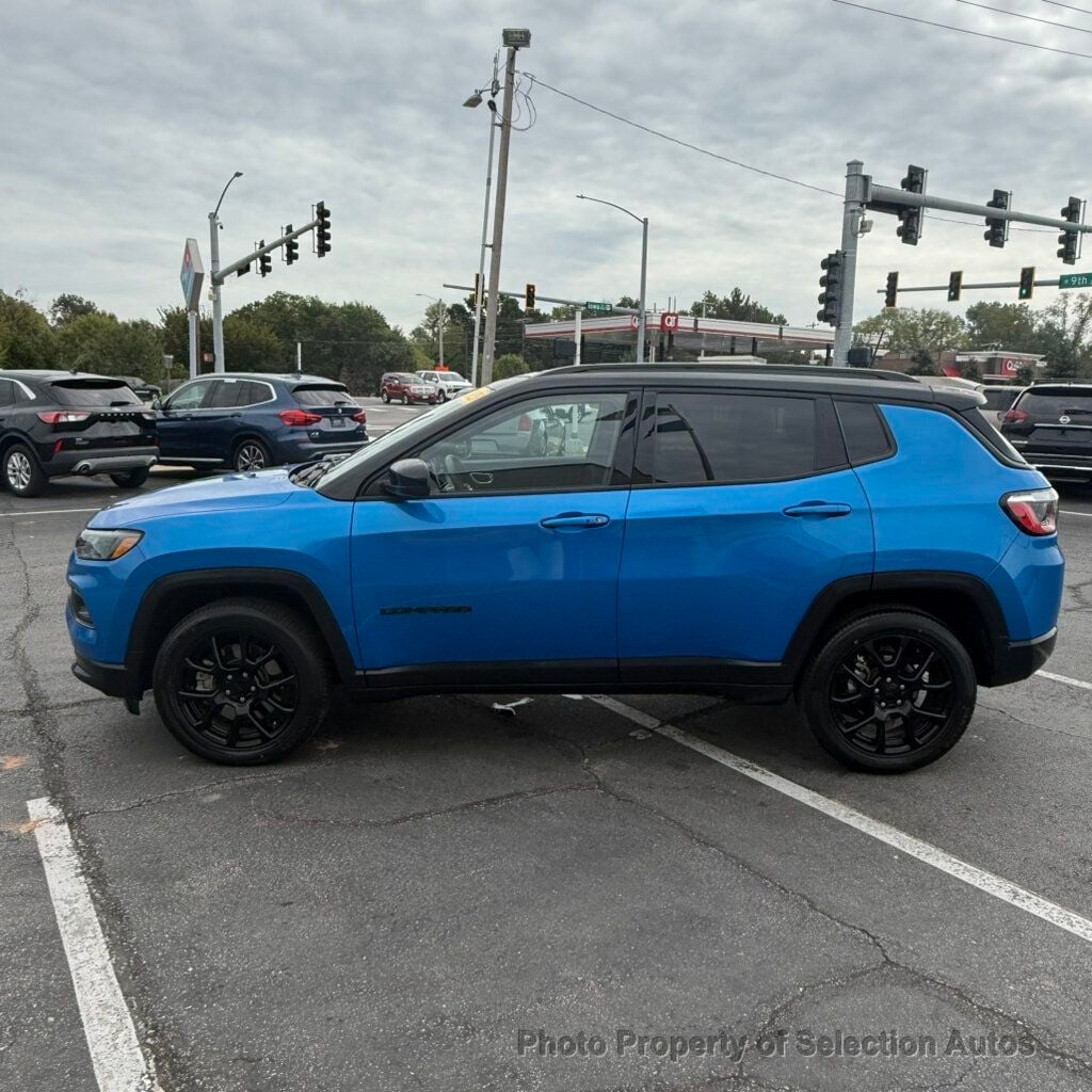 Jeep Compass photo 9