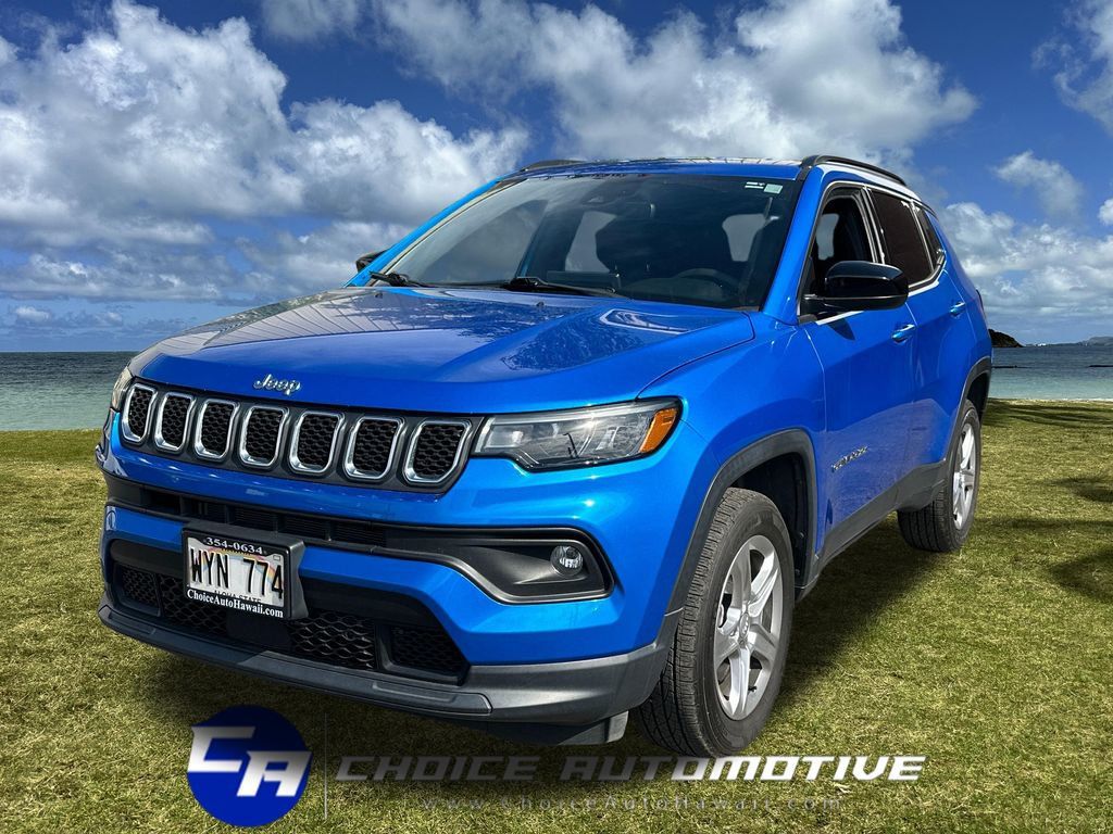 2023 Jeep Compass Latitude 4x4 - 22995050 | Video 1
