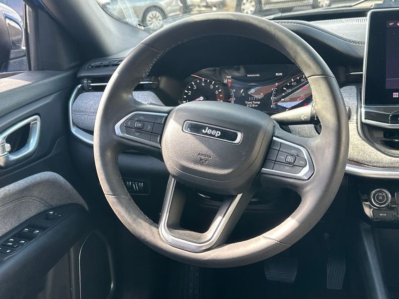 2023 Jeep Compass Latitude 4x4 - 22995050 - 17