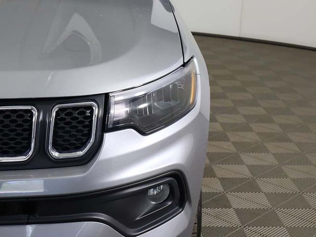 2023 Jeep Compass Latitude 4x4 - 23015675 - 12