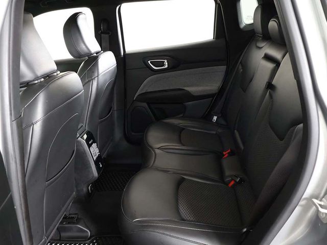 2023 Jeep Compass Latitude 4x4 - 23015675 - 32