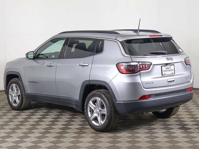 2023 Jeep Compass Latitude 4x4 - 23015675 - 7