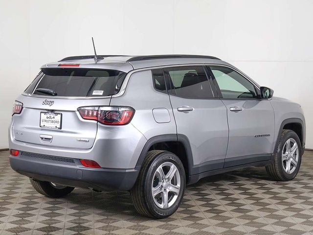 2023 Jeep Compass Latitude 4x4 - 23015675 - 8