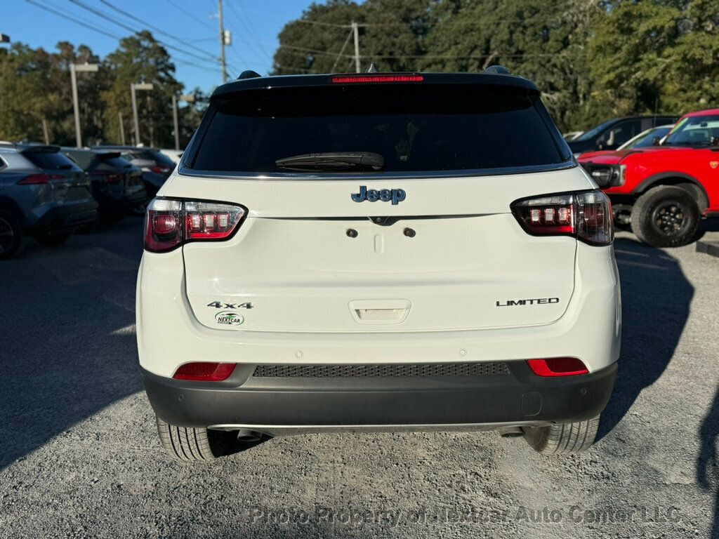 2023 Jeep Compass Limited photo 4