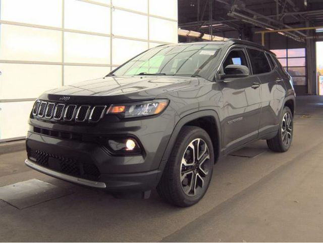 2023 Jeep Compass Limited 4x4 - 23031022 - 1