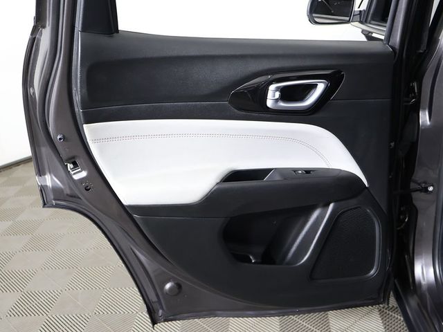 2023 Jeep Compass Limited 4x4 - 23031022 - 22