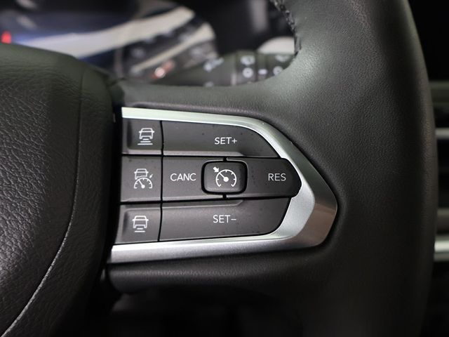 2023 Jeep Compass Limited 4x4 - 23031022 - 40