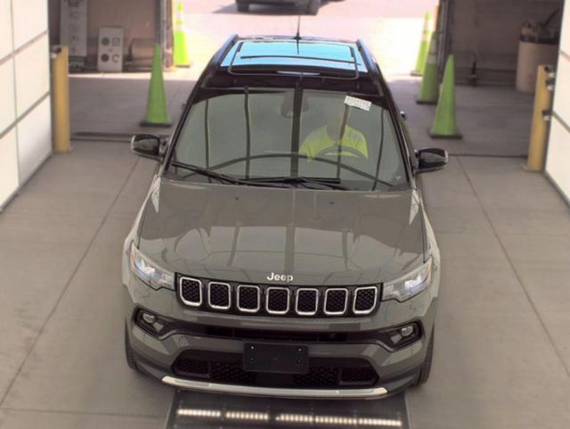2023 Jeep Compass Limited 4x4 - 23048148 - 2