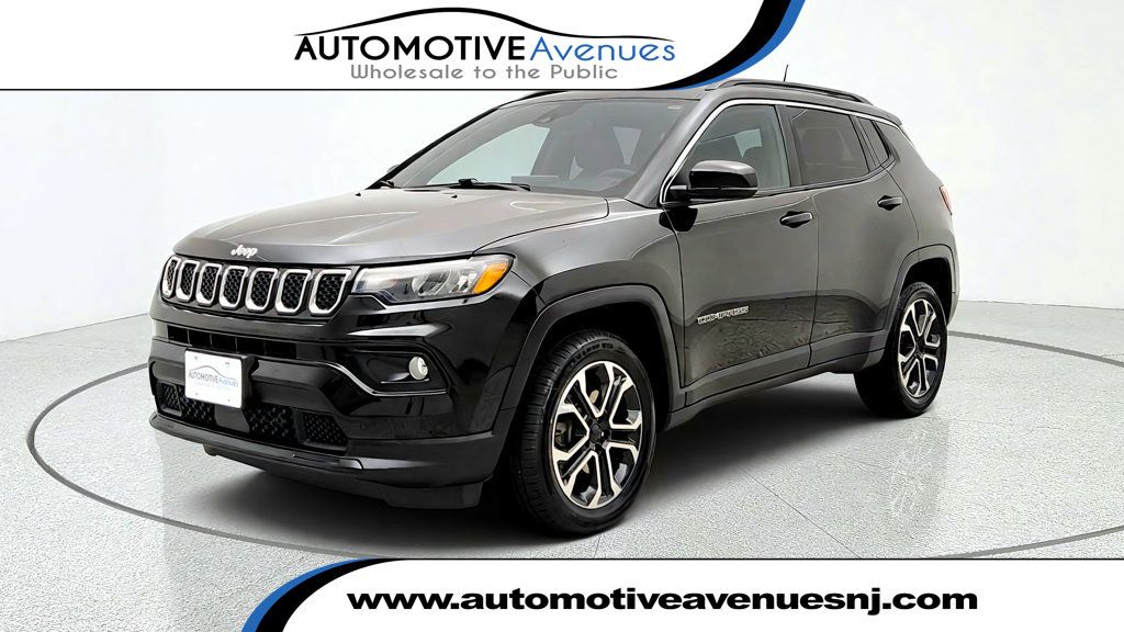 2023 Jeep Compass Limited 4x4 - 23083460 | Video 1